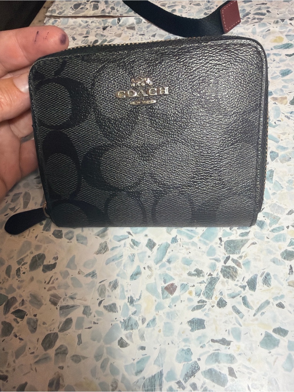 Coach Black Signature Coated Canvas Zip Around Wallet - Picture 8 of 8